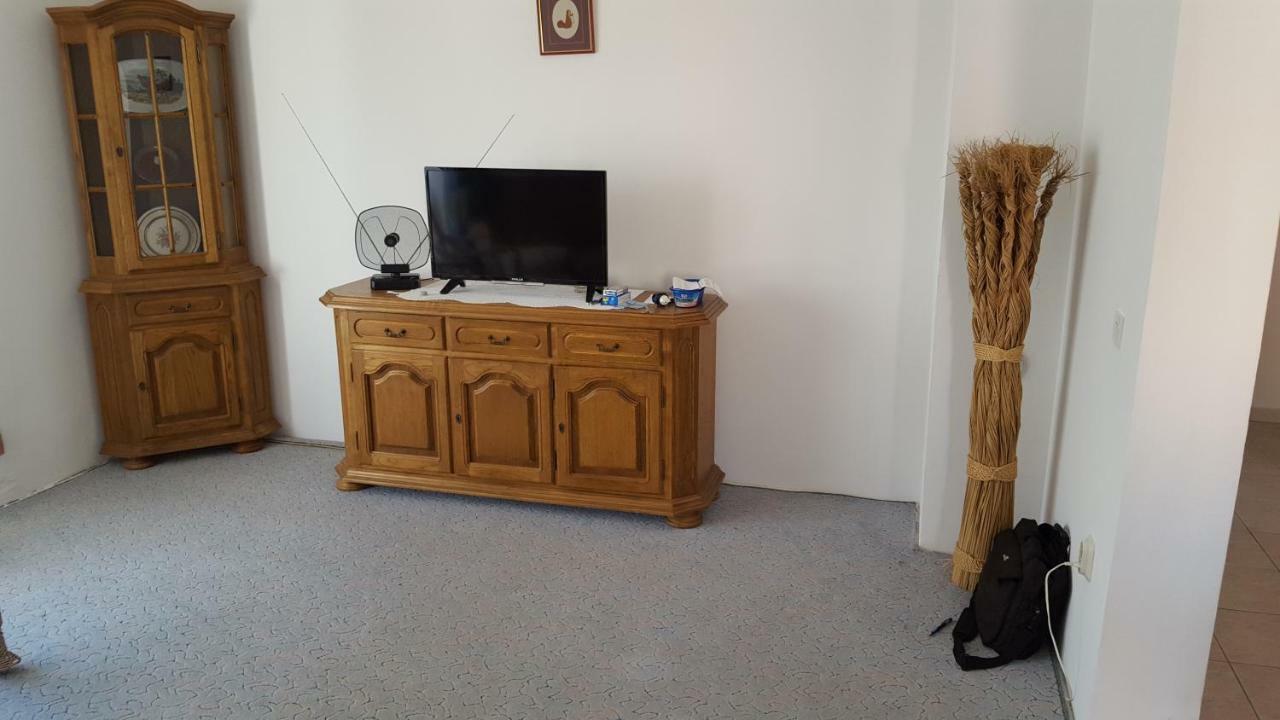Apartment Perka 1 Pag Town Eksteriør bilde